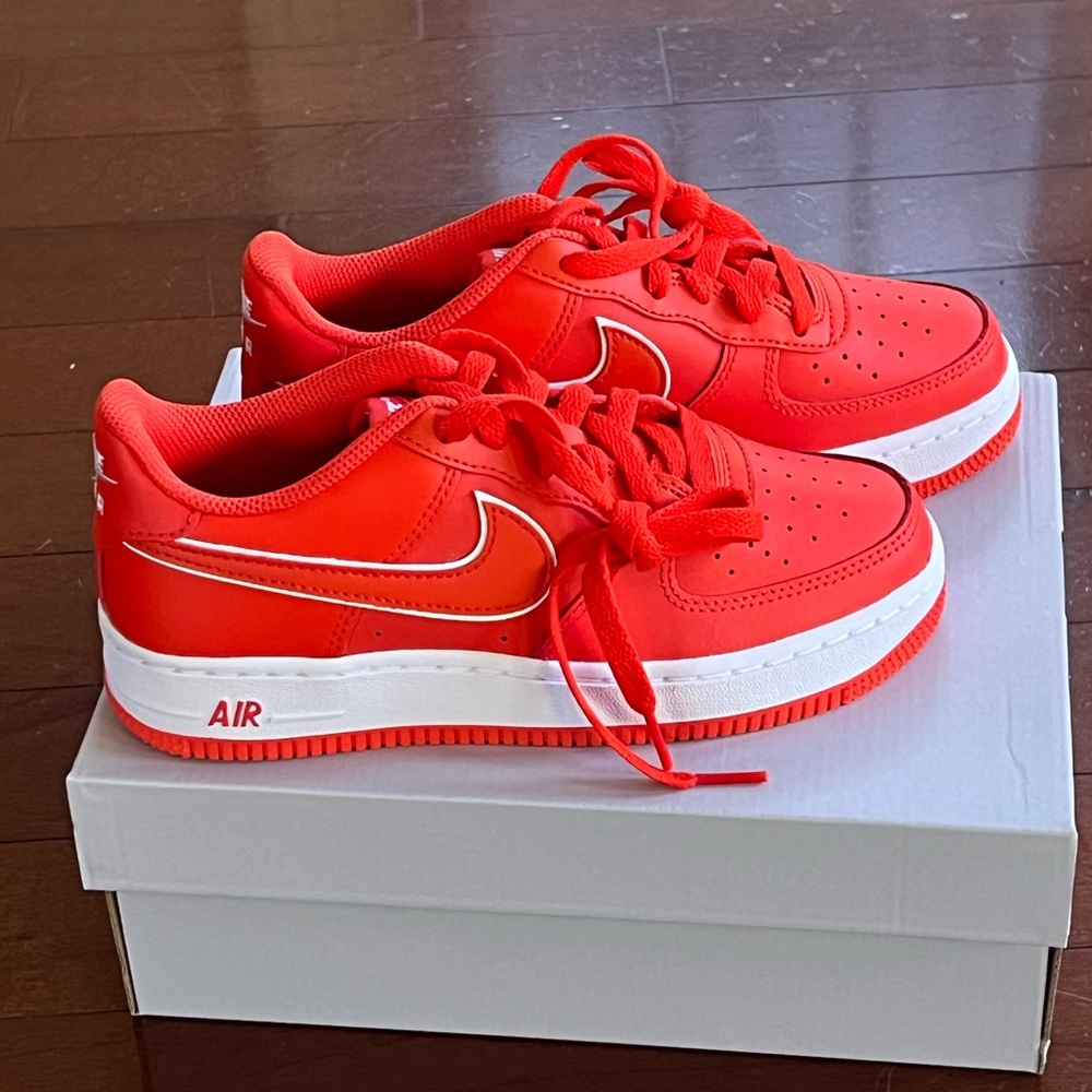 Brand New Air Force Ones 3.5y